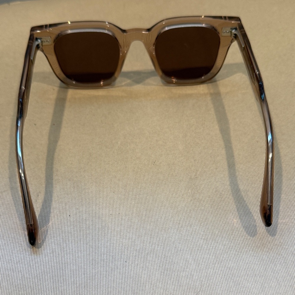 Chic Transparent Brown Sunglasses - image 2